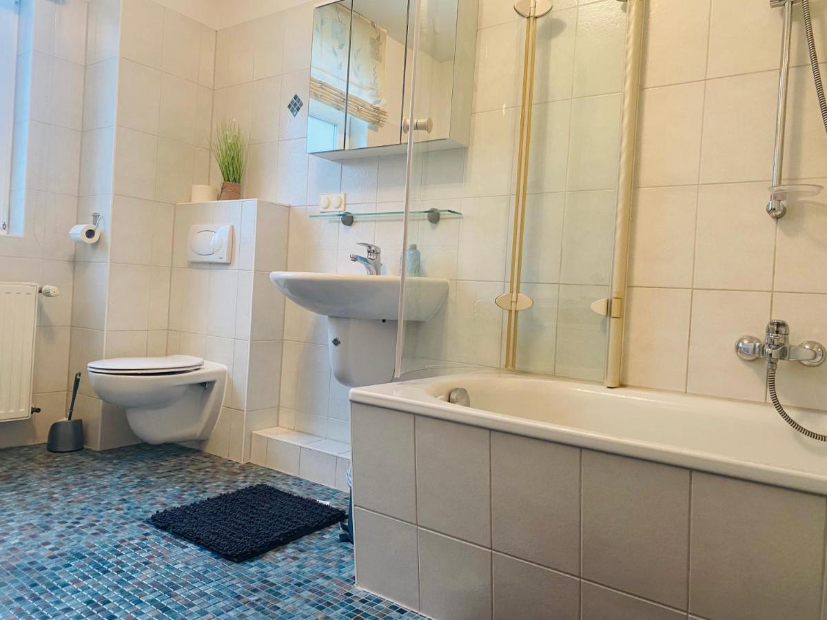 רוסטוק Kapitaenshaus An Der Warnow Mit Sauna מראה חיצוני תמונה