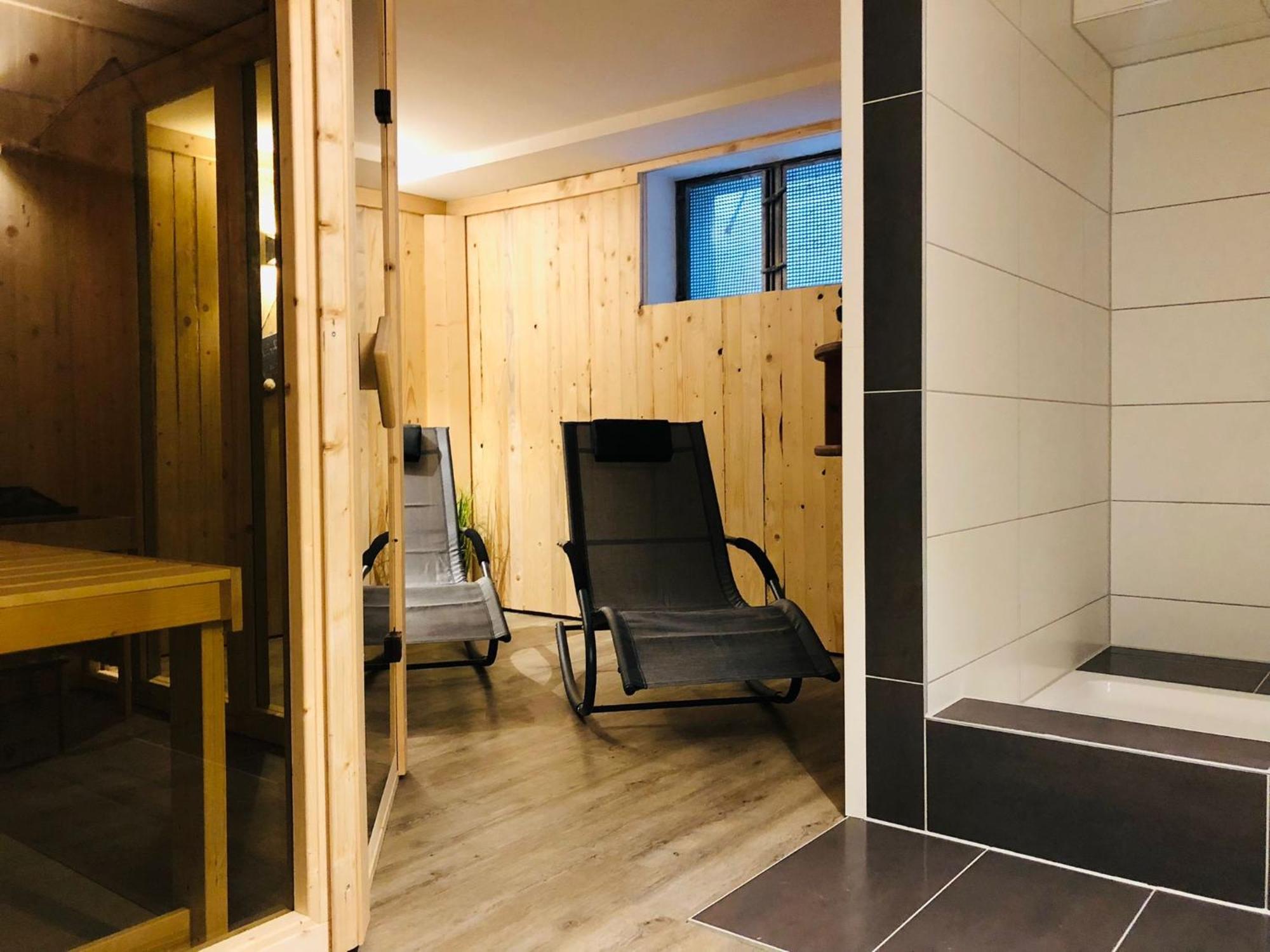 רוסטוק Kapitaenshaus An Der Warnow Mit Sauna מראה חיצוני תמונה